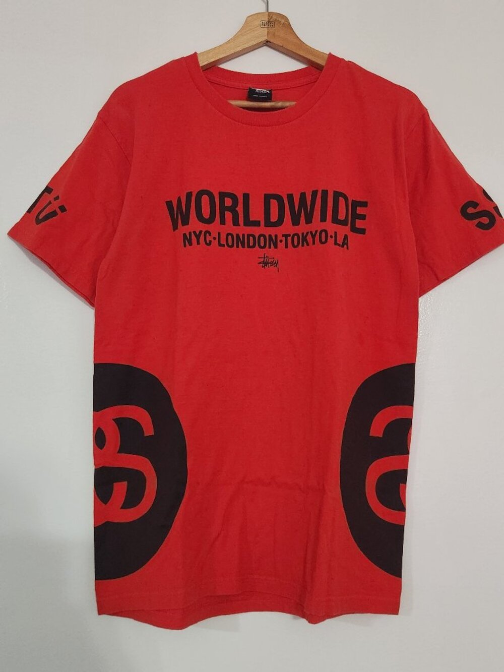 Stussy Worldwide Streetwear Red Men's Size Medium NYC.London.Tokyo.LA